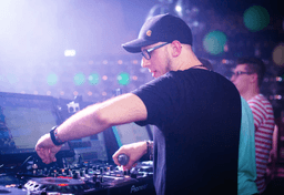 DJ and Music Services 4